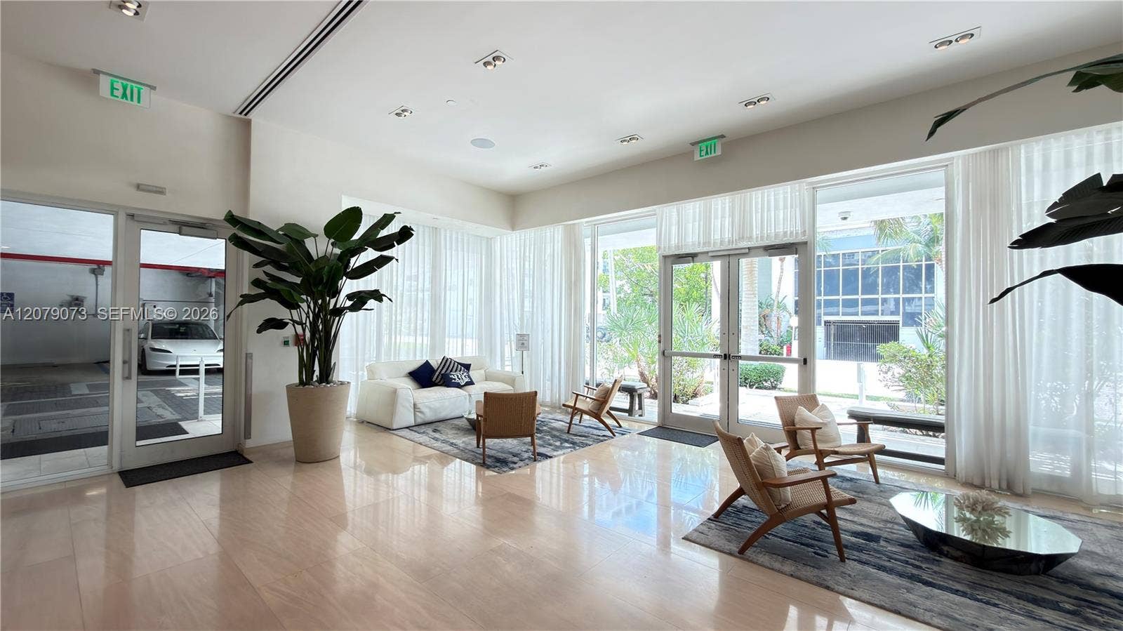 401 N Birch Road, #415, Fort Lauderdale, Fort Lauderdale, FL 33304 Photo 37