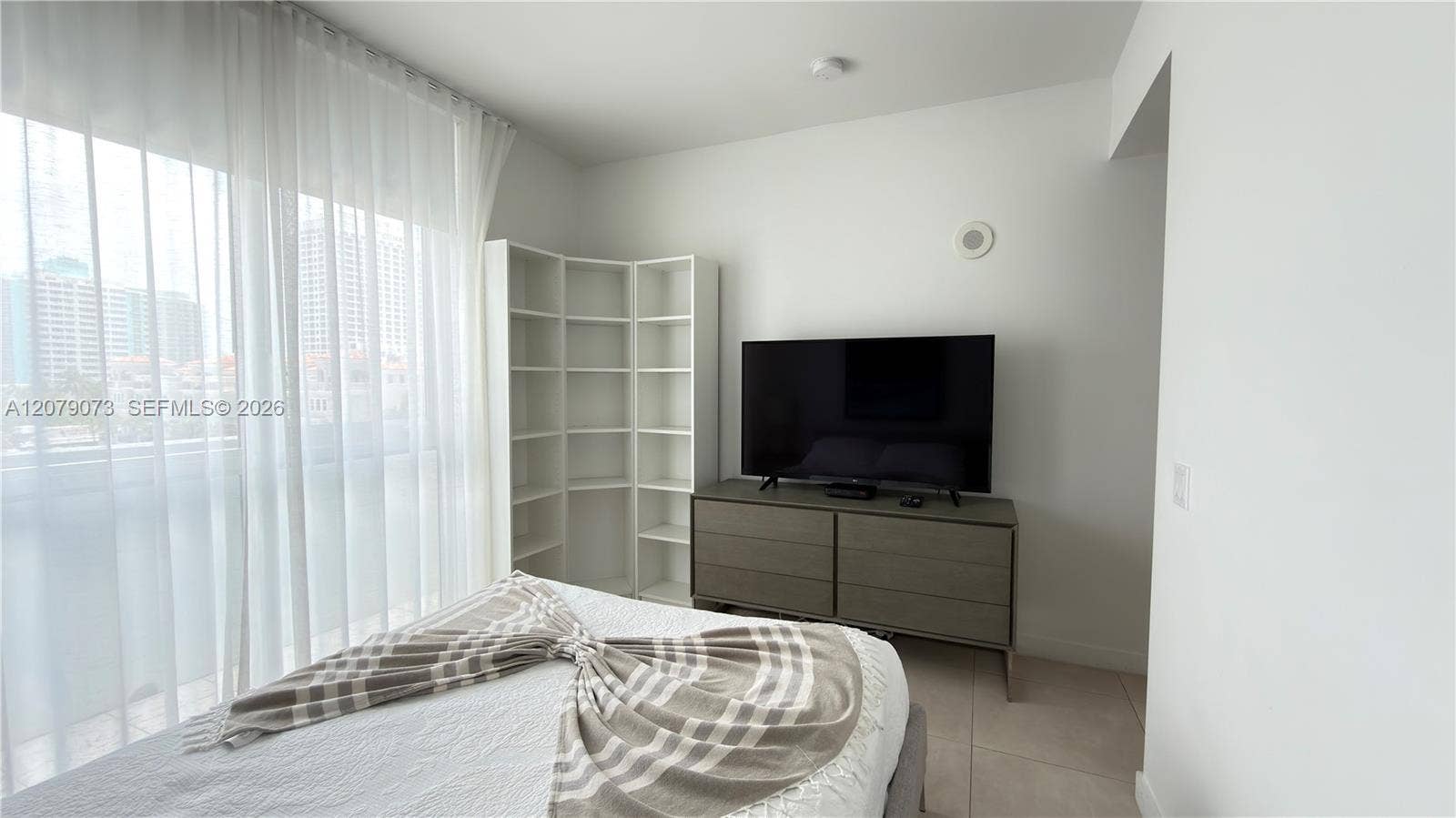 401 N Birch Road, #415, Fort Lauderdale, Fort Lauderdale, FL 33304 Photo 32