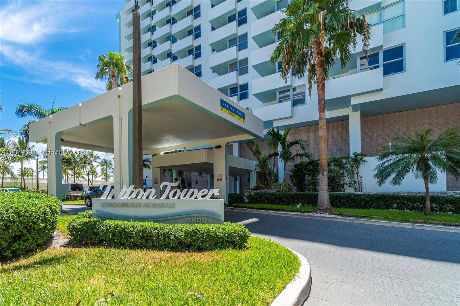 2899 Collins Avenue, #544, Miami Beach, FL 33140 Photo 2