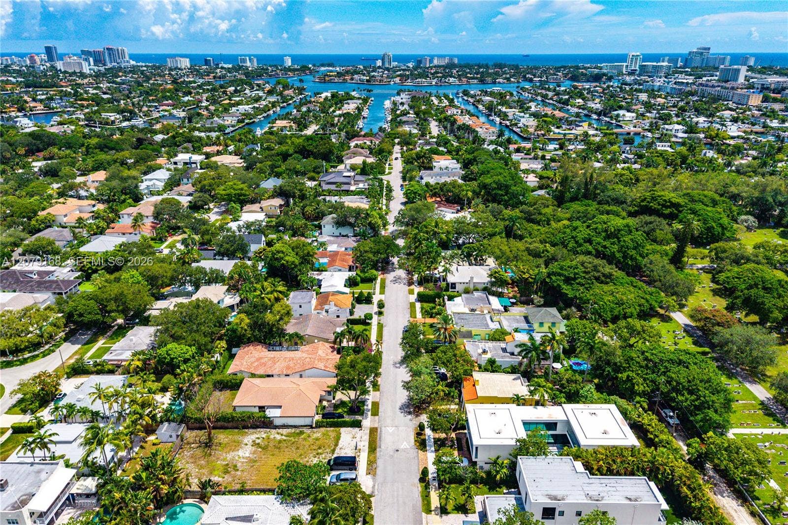 1015 SE 11th Court, Fort Lauderdale, FL 33316 Photo 40