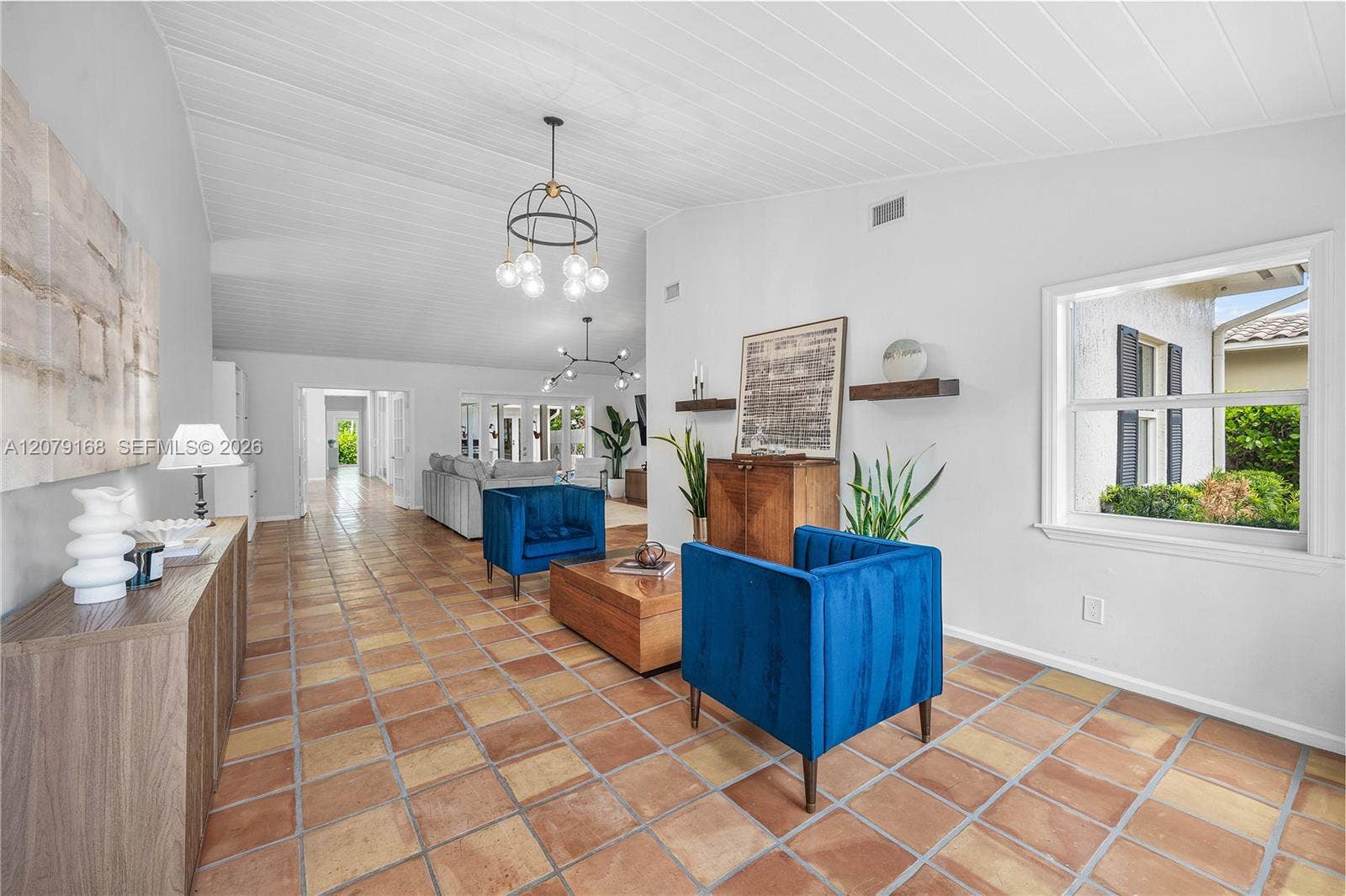 1015 SE 11th Court, Fort Lauderdale, FL 33316 Photo 4