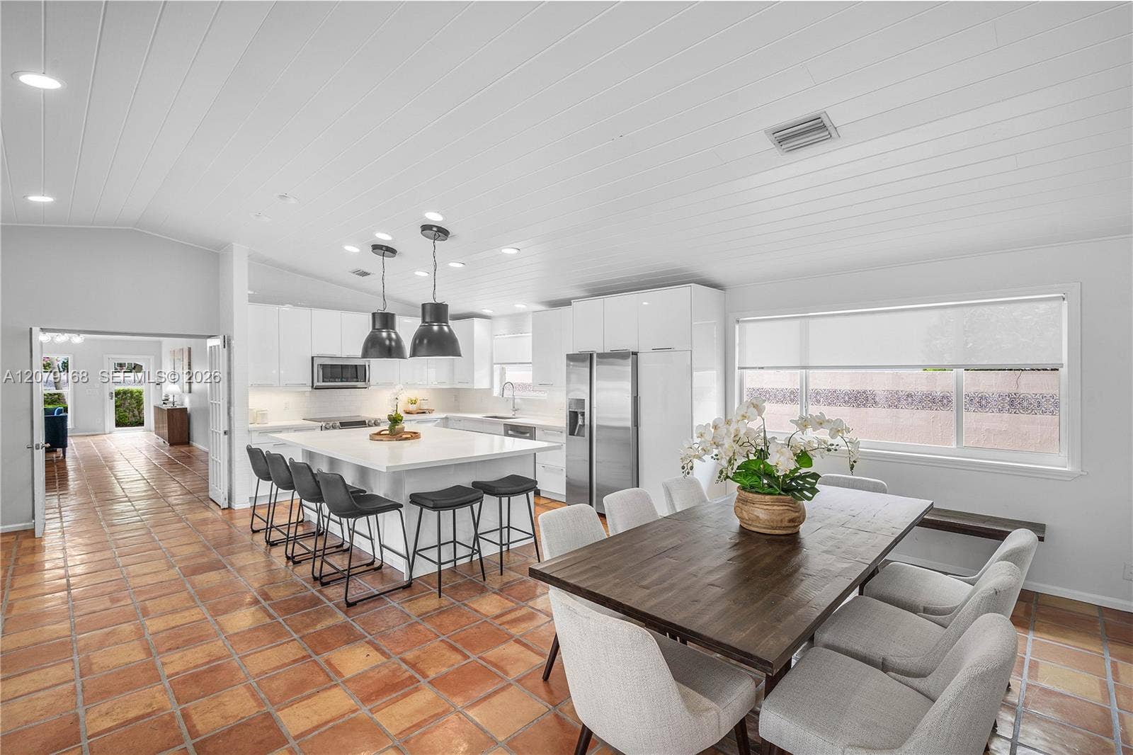 1015 SE 11th Court, Fort Lauderdale, FL 33316 Photo 5