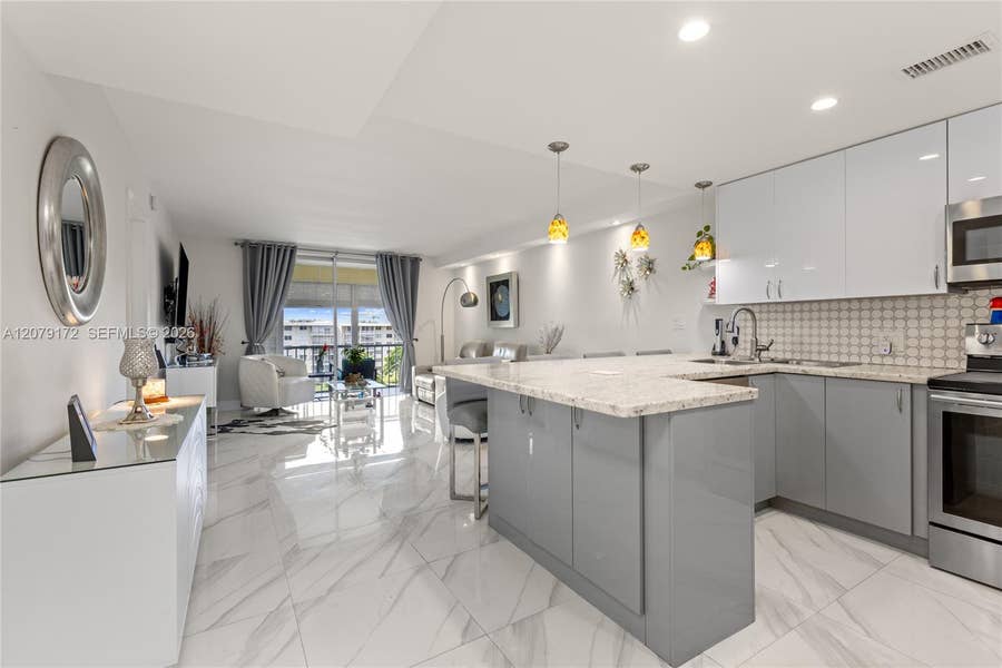 Property photo for 2855 Leonard Drive, #H605, Aventura, FL