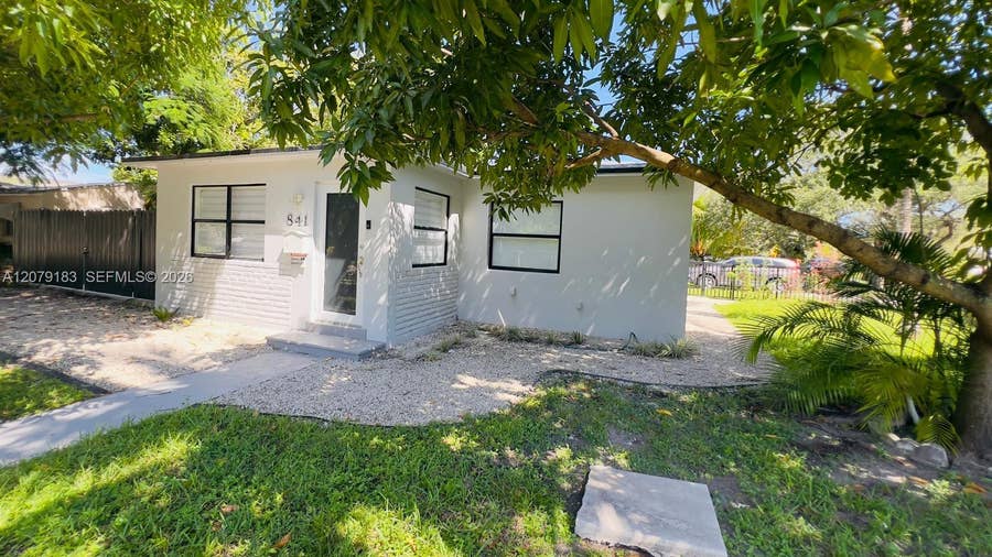 Property photo for 841 S 24th Avenue, Hollywood, FL