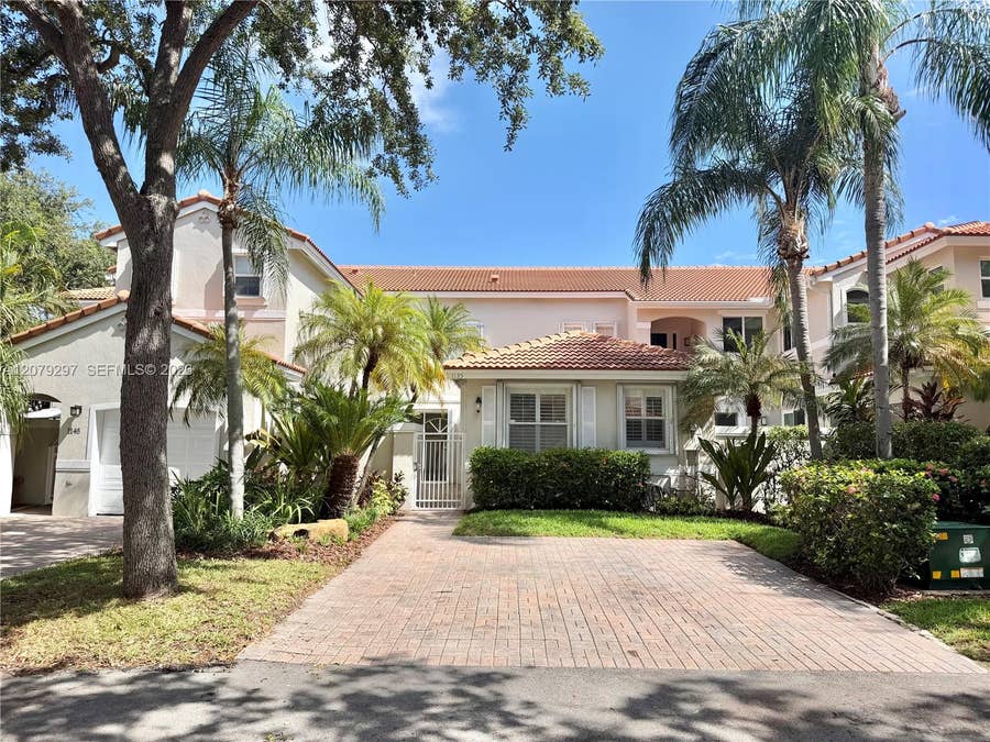 Property photo for 1135 Cliffrose Street, Hollywood, FL