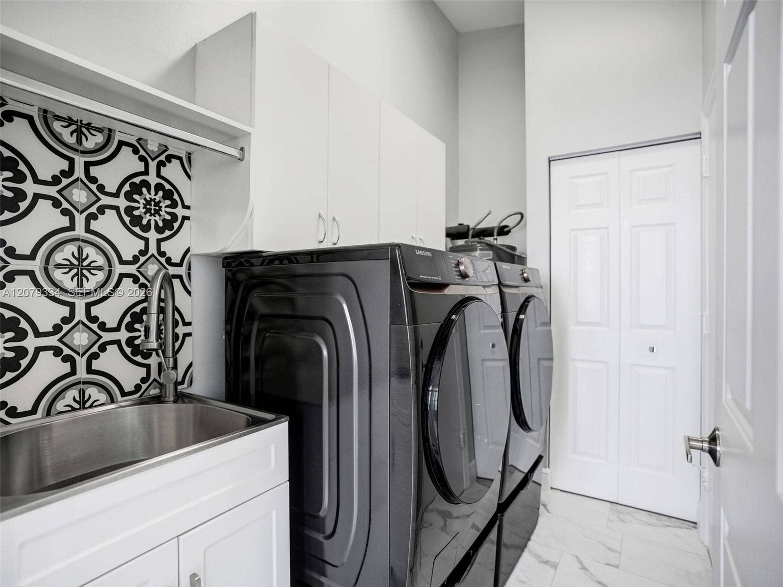 8219 Via Di Veneto, Boca Raton, Boca Raton, FL 33496 Indoor laundry