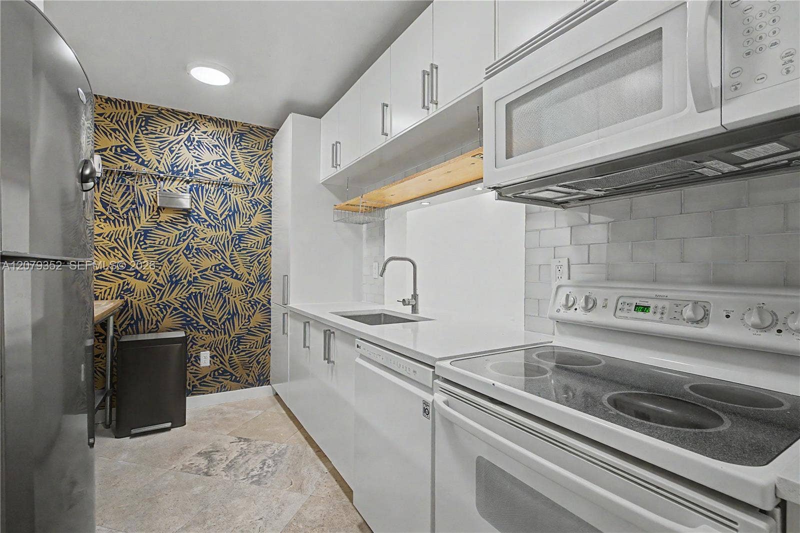 8888 Collins Avenue, #115, Surfside, Surfside, FL 33154 Photo 7
