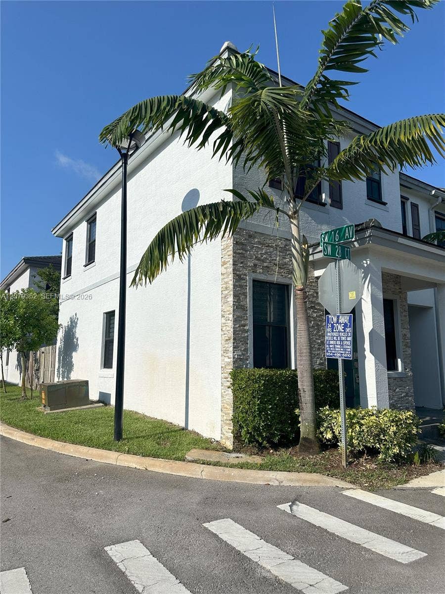 Property photo for 1602 SW 28th Court, Fort Lauderdale, FL
