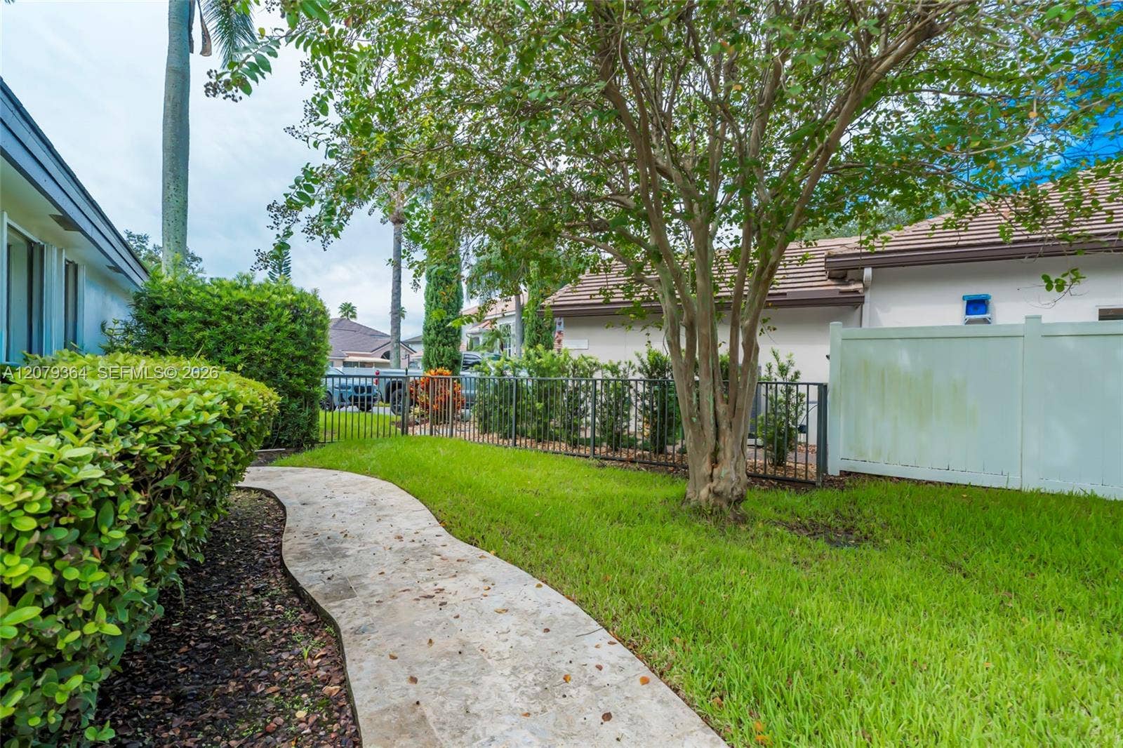 743 NW 174th Terrace, Pembroke Pines, FL 33029 Photo 27