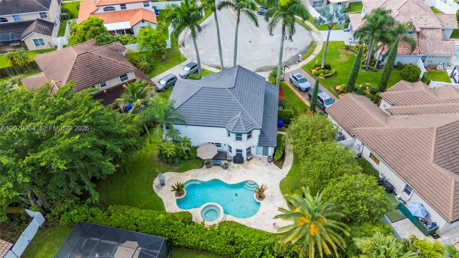 743 NW 174th Terrace, Pembroke Pines, FL 33029 Photo 2