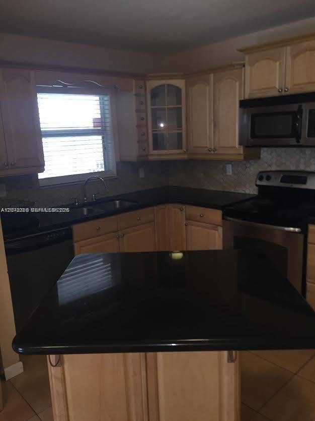 4524 SW 54th Street, #502-W, Dania Beach, FL 33314 Photo 4