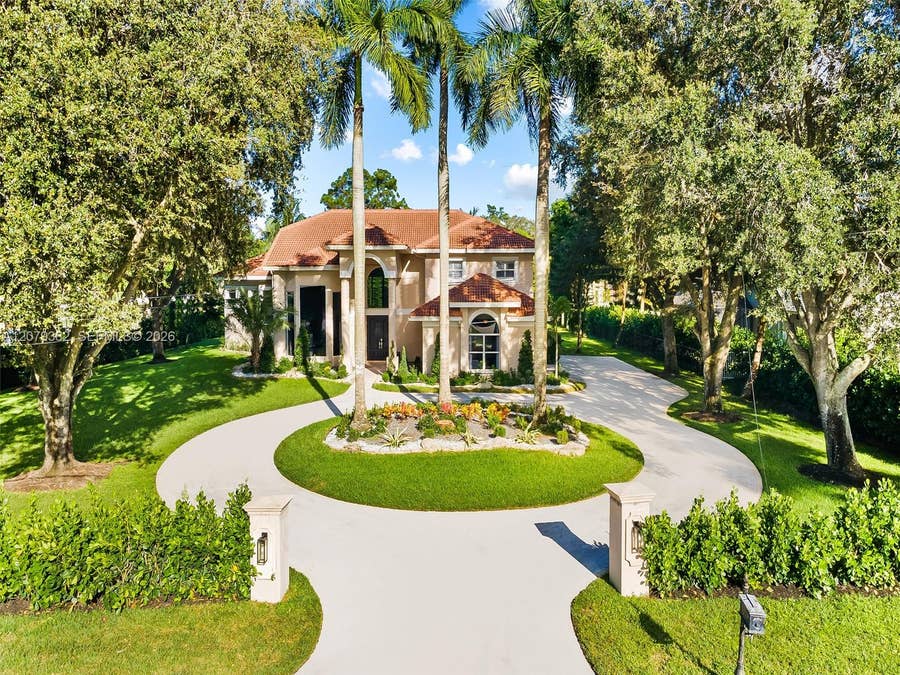 Property photo for 6114 NW 74th Terrace, Parkland, FL