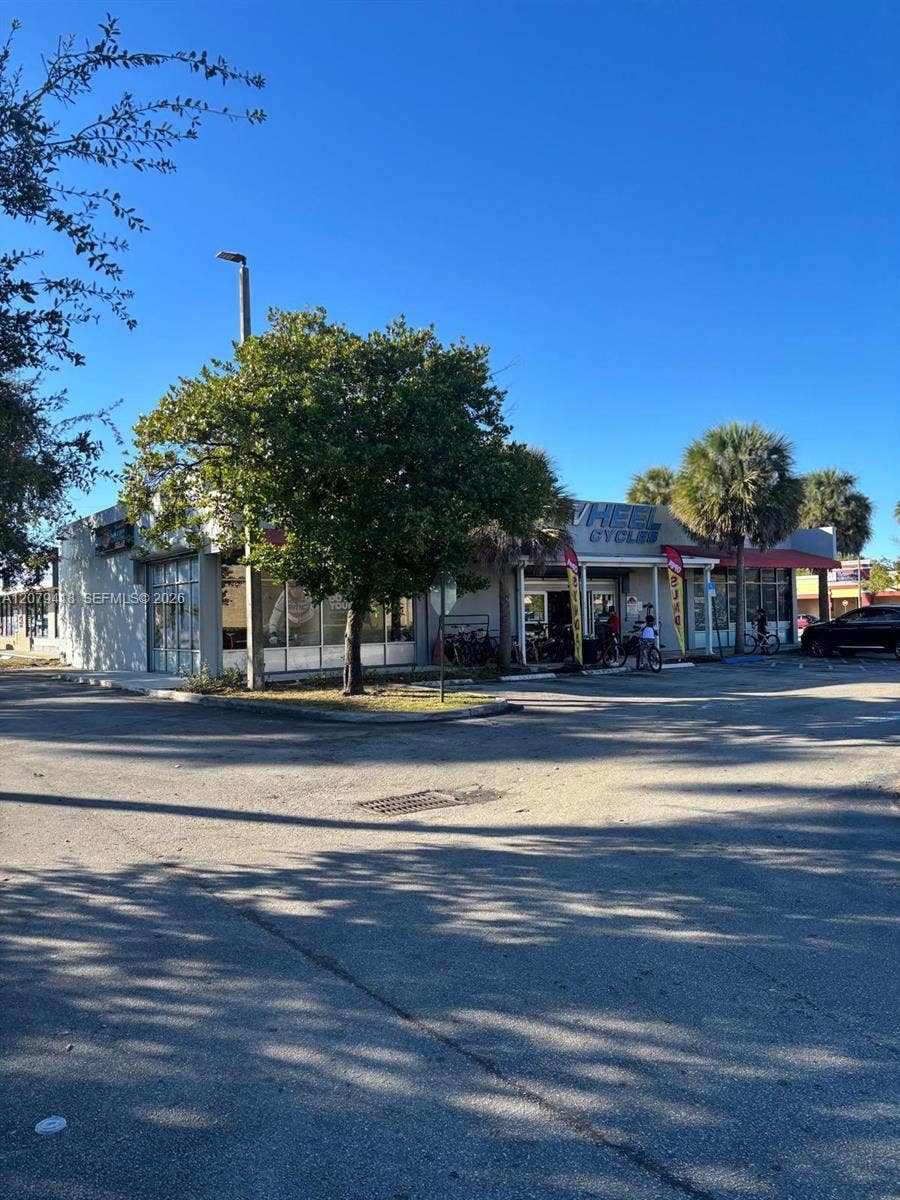 Property photo for 7035 Taft Street, Hollywood, FL