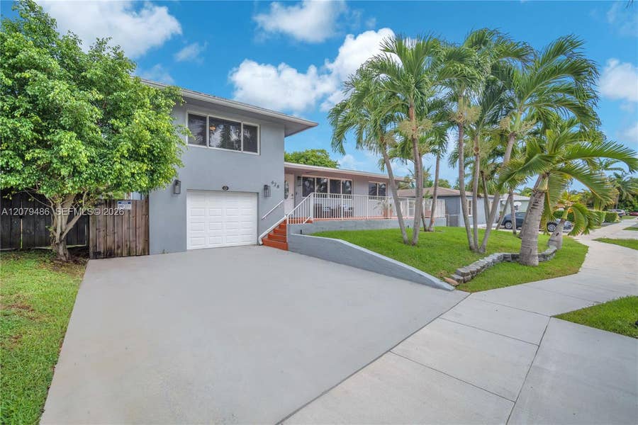 Property photo for 628 SW 4th Street, Hallandale Beach, FL
