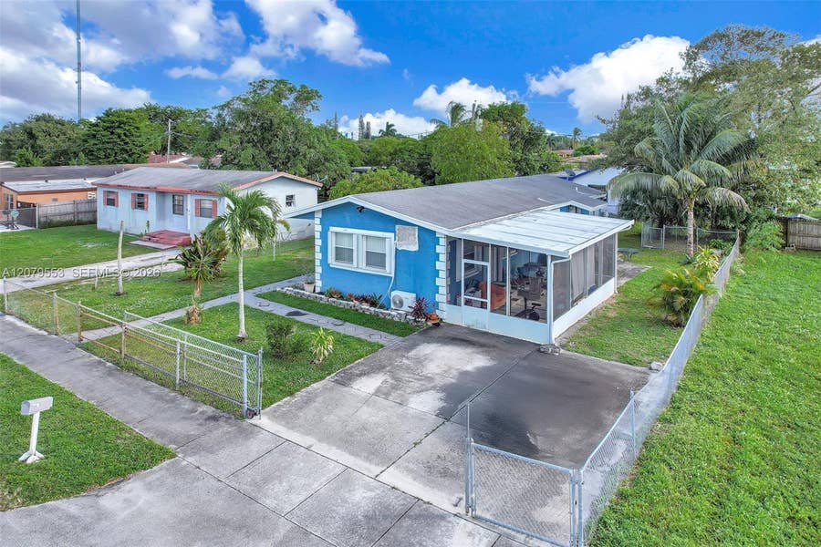Property photo for 2760 NW 23rd Street, Fort Lauderdale, FL