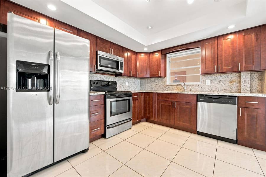 Property photo for 200 NE 12th Avenue, #1D, Hallandale Beach, FL