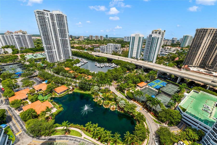 Property photo for 19101 NE 36th Court, #2607, Aventura, FL