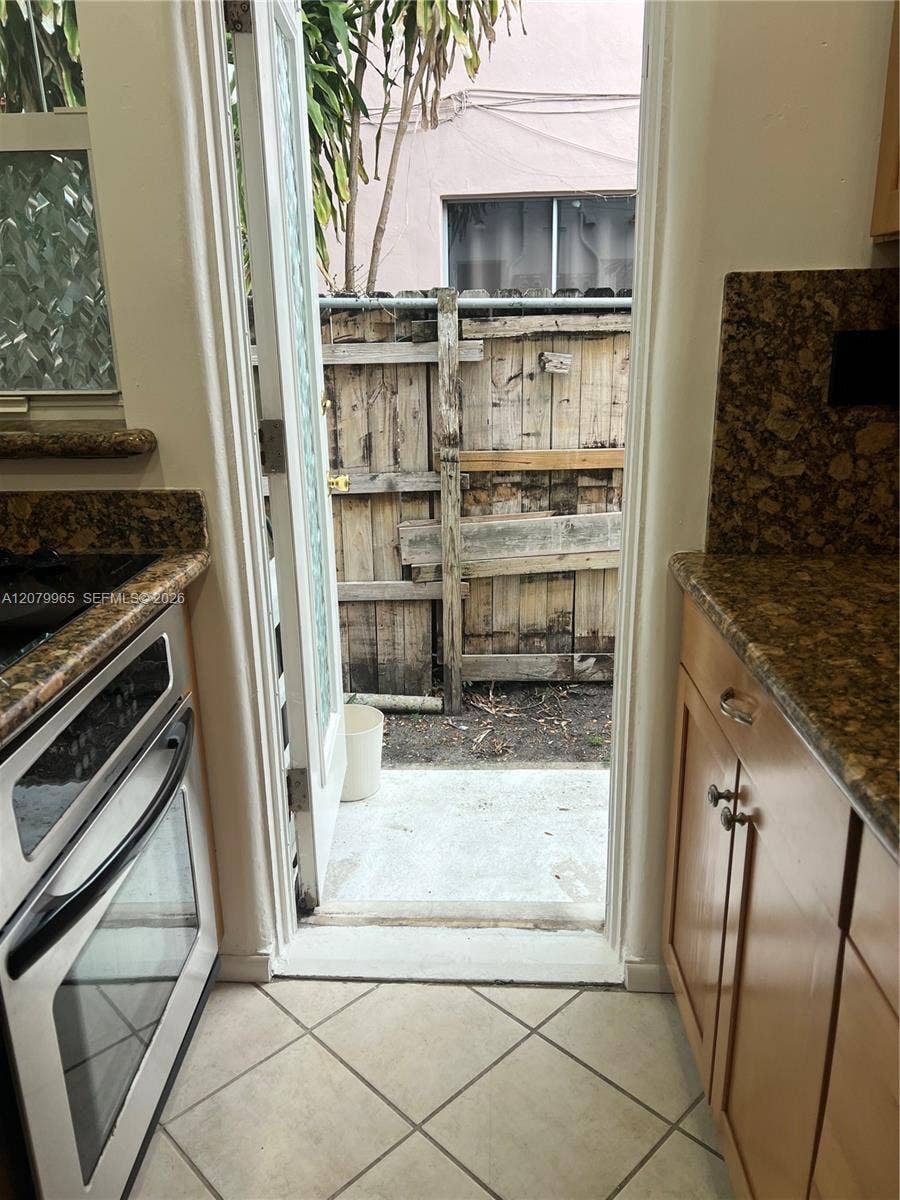 225 SE 16th Avenue, #5, Fort Lauderdale, Fort Lauderdale, FL 33301 Photo 18