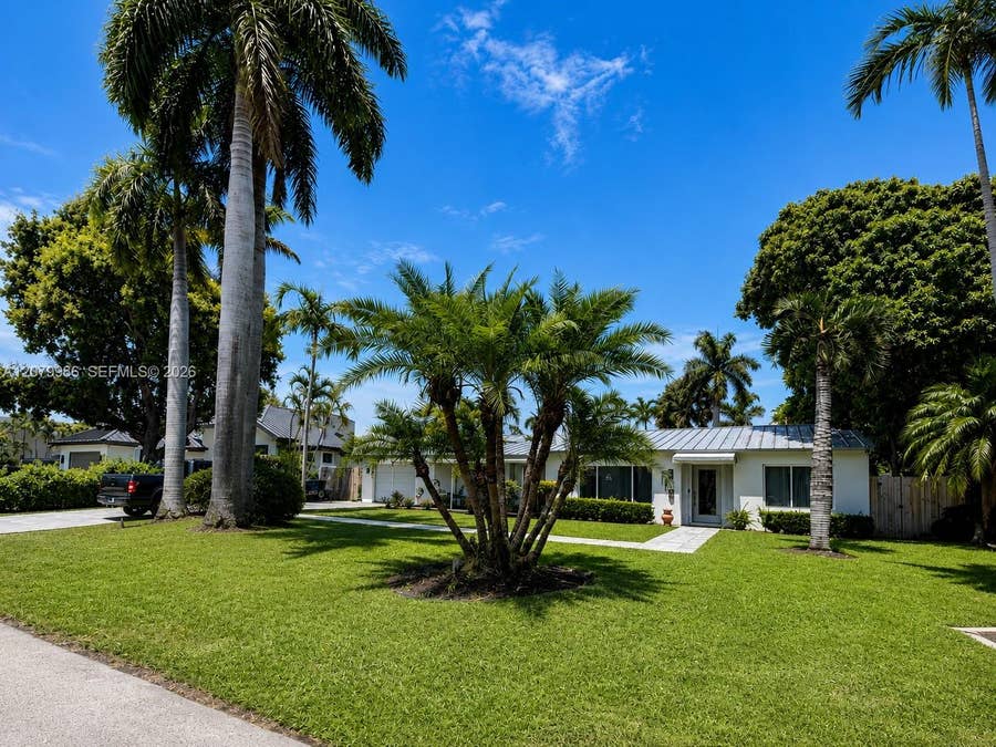Property photo for 2421 NE 13th Street, Fort Lauderdale, FL