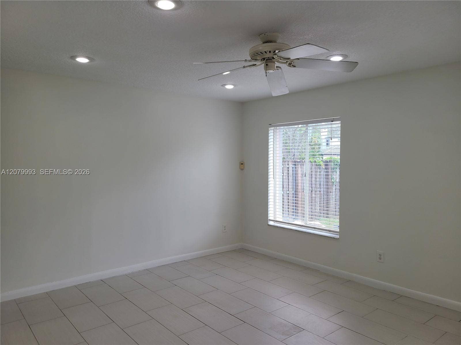 8820 SW 13th Street, Pembroke Pines, FL 33025 Photo 6