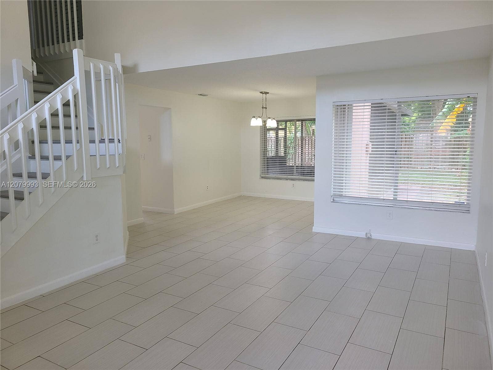 8820 SW 13th Street, Pembroke Pines, FL 33025 Photo 2