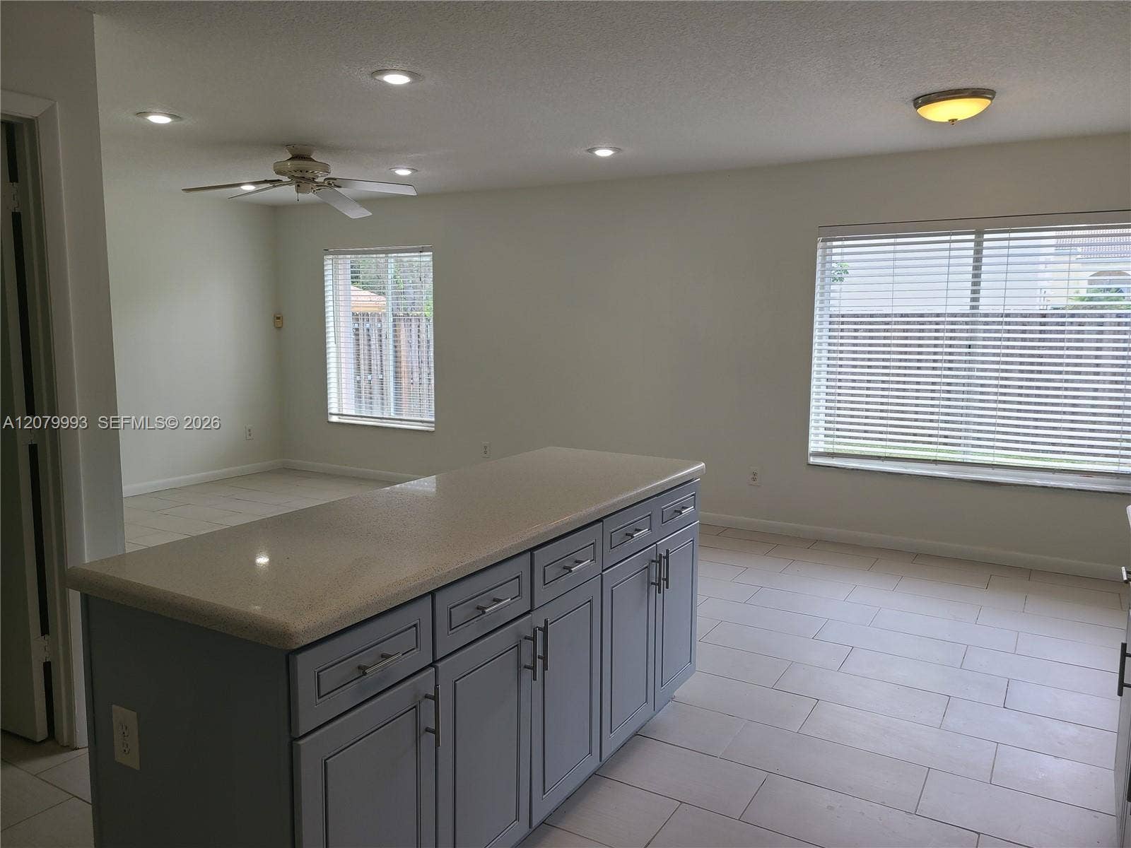 8820 SW 13th Street, Pembroke Pines, FL 33025 Photo 5