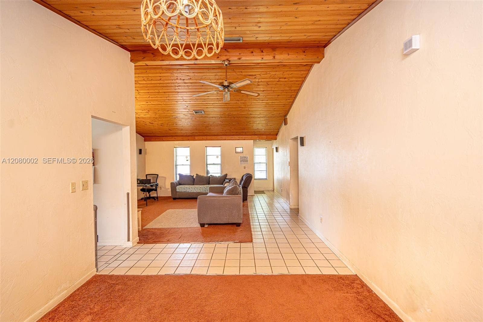 1830 SW 96th Avenue, Miramar, FL 33025 VAULTED CEILING