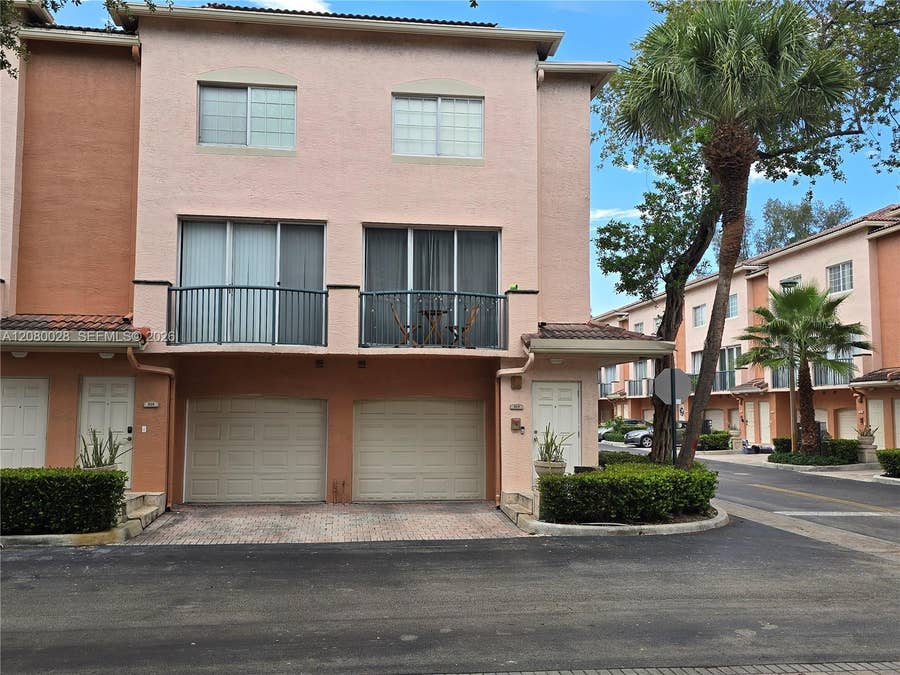 Property photo for 2107 SE 10th Avenue, #818, Fort Lauderdale, FL
