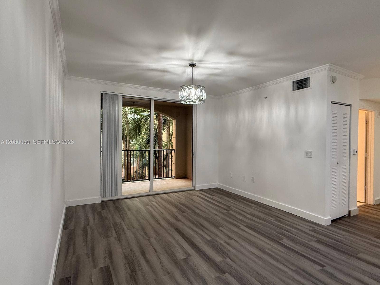 17150 N Bay Road, #2201, Sunny Isles Beach, FL 33160 Photo 1