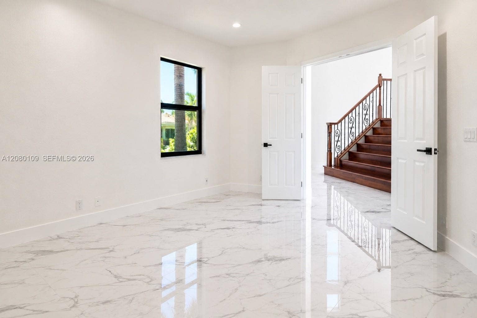 1672 Victoria Pointe Circle, Weston, Weston, FL 33327 Study / Flex Room