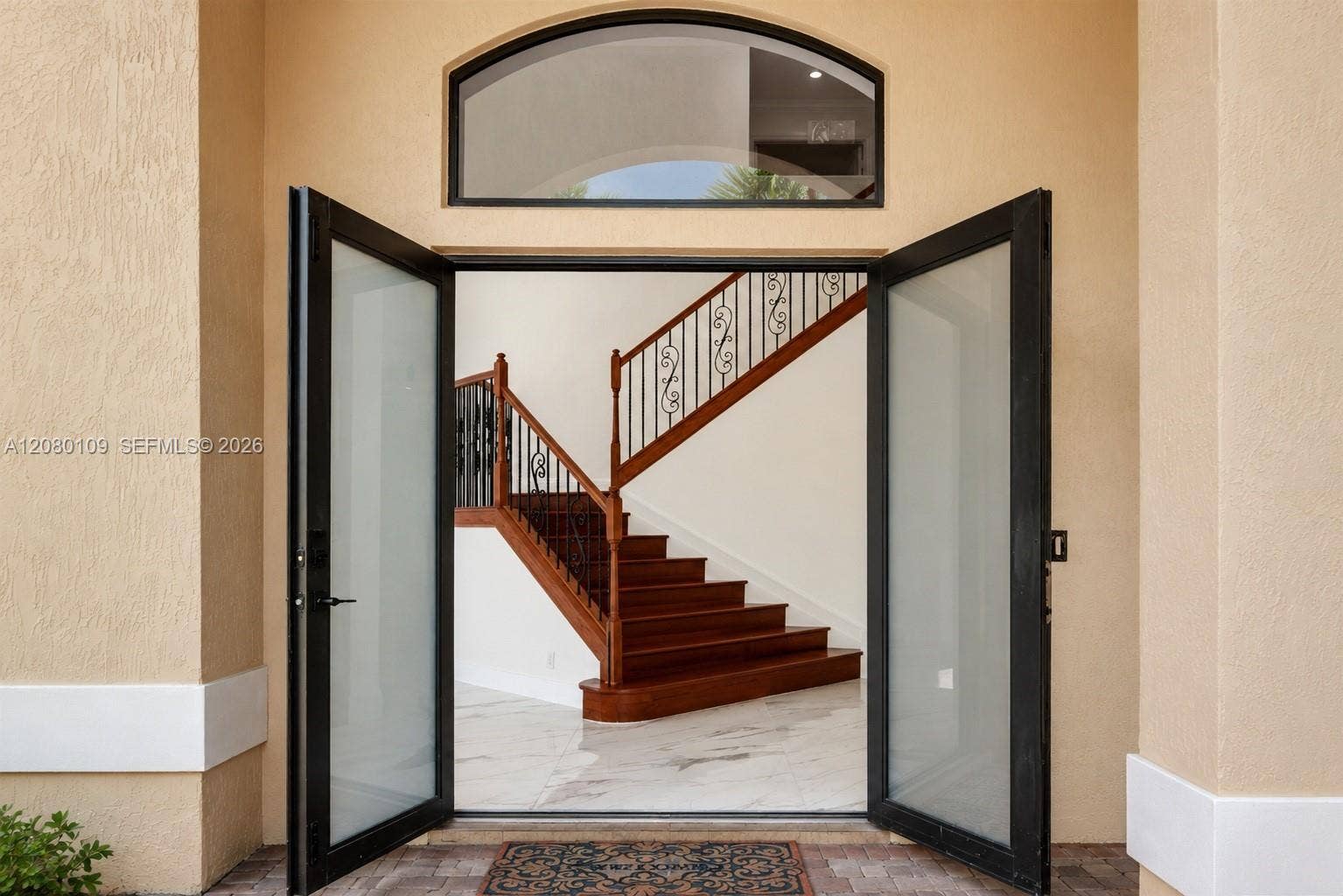 1672 Victoria Pointe Circle, Weston, Weston, FL 33327 Entry Foyer