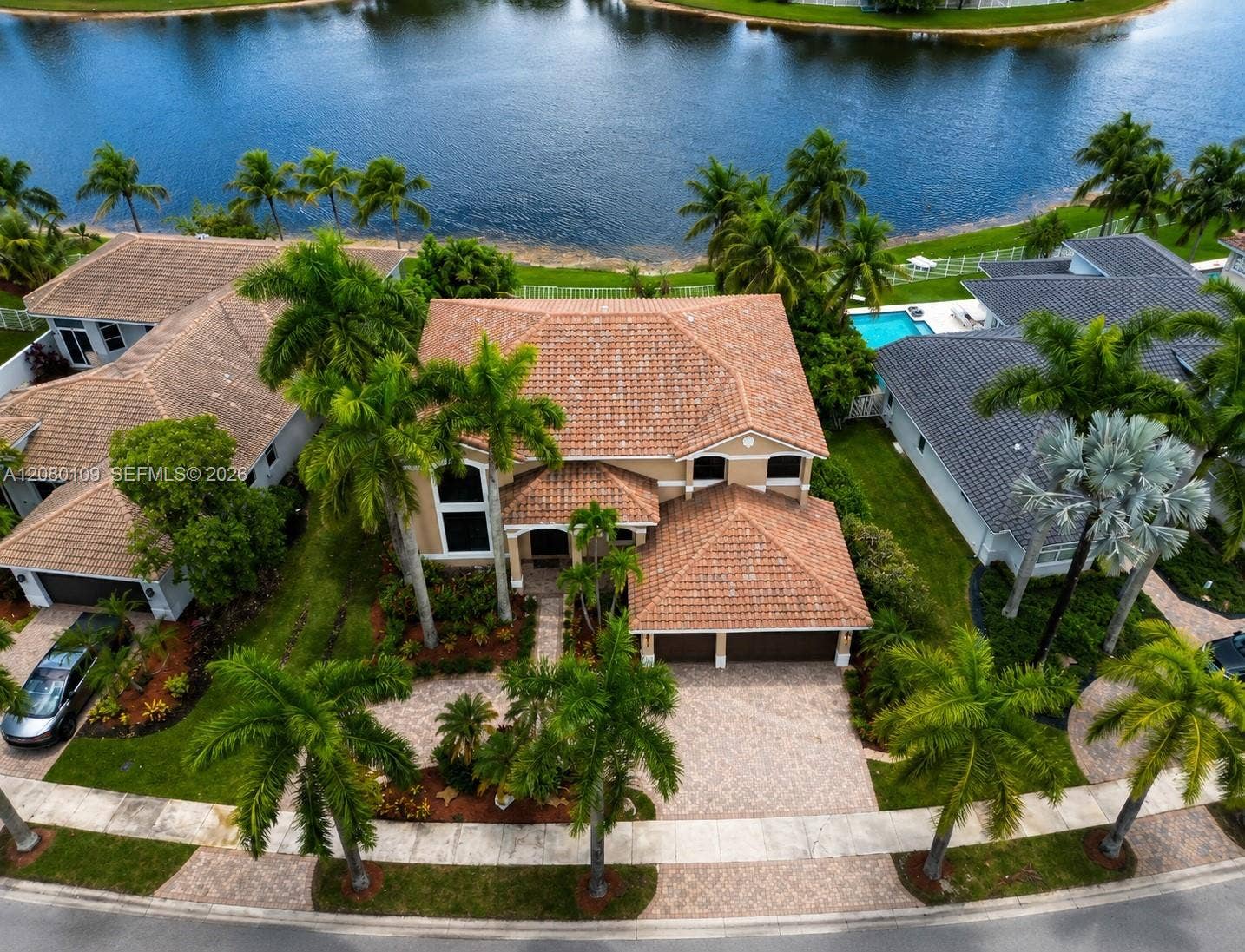 1672 Victoria Pointe Circle, Weston, Weston, FL 33327 Aerial Front & Lake View
