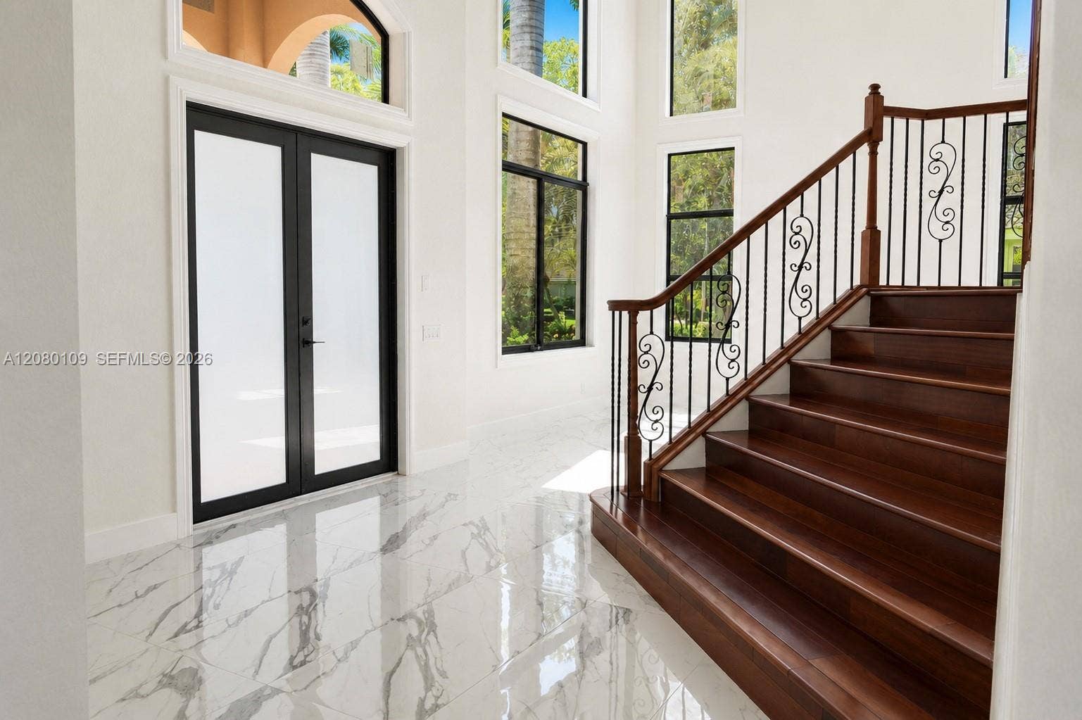 1672 Victoria Pointe Circle, Weston, Weston, FL 33327 Foyer & Staircase