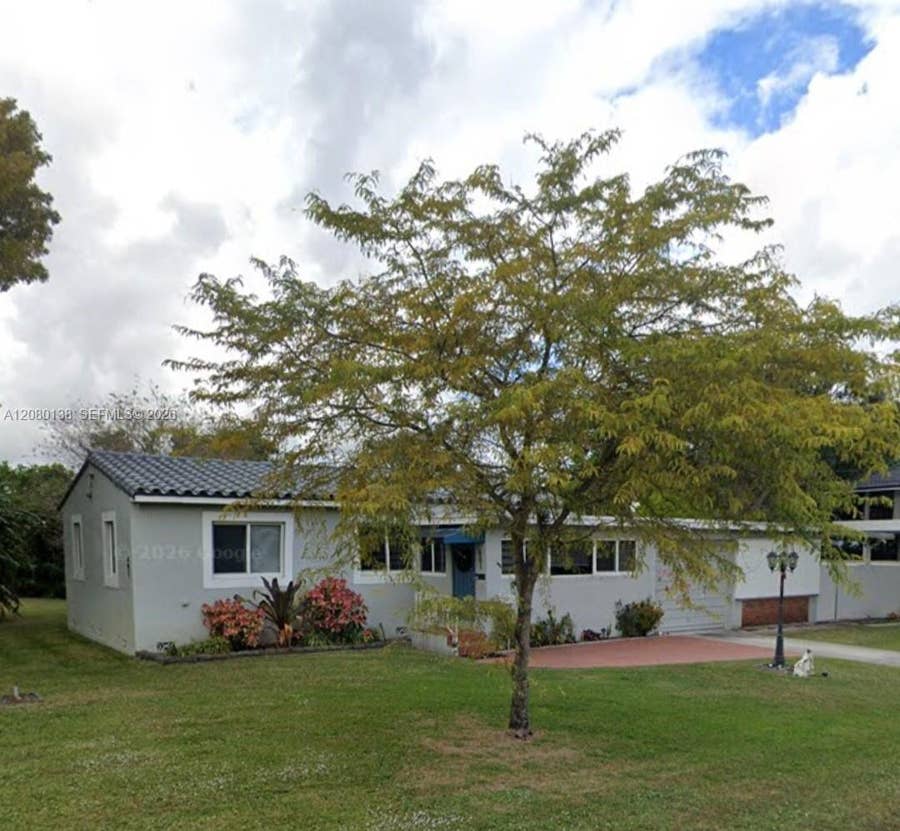Property photo for 601 Oriole Avenue, Miami Springs, FL