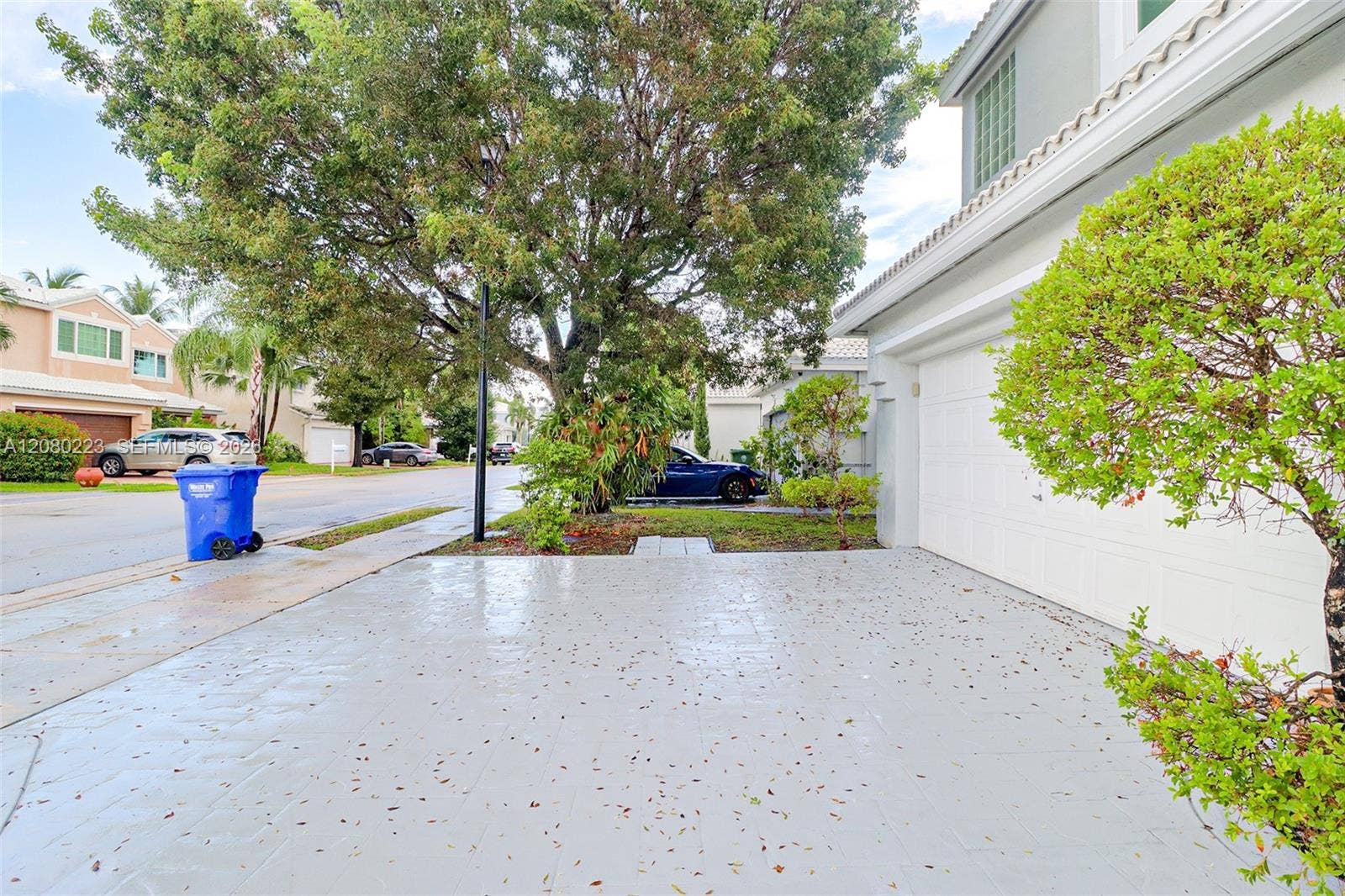 10262 SW 9th Lane, Pembroke Pines, FL 33025 Photo 9