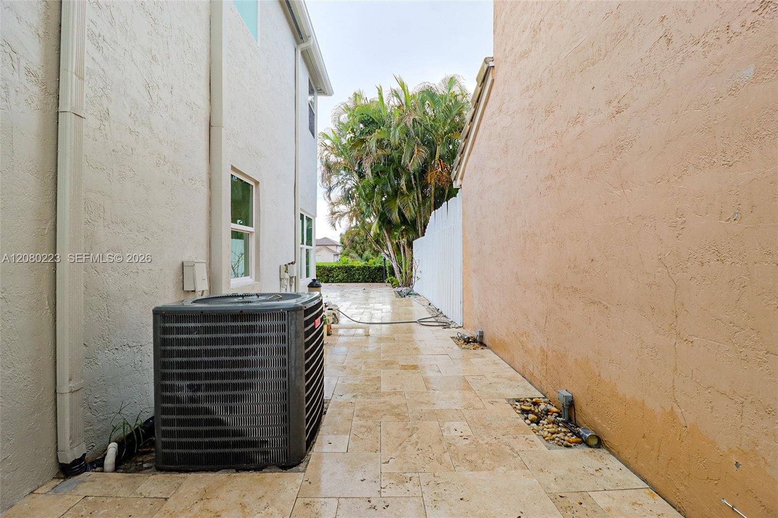 10262 SW 9th Lane, Pembroke Pines, FL 33025 Photo 17