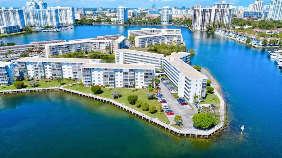 Property photo for 3030 Marcos Drive, #T302, Aventura, FL