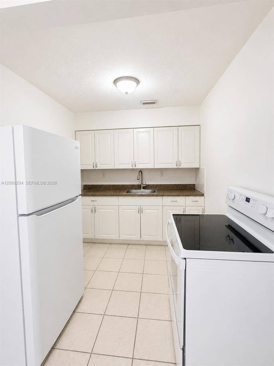 6525 SW 25th Street, Miramar, FL 33023 Photo 3