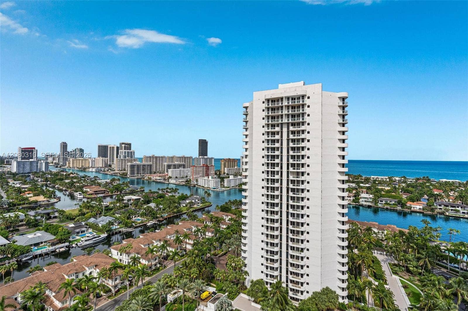 21205 Yacht Club Drive, #2405+DEN, Aventura, FL 33180 Photo 28
