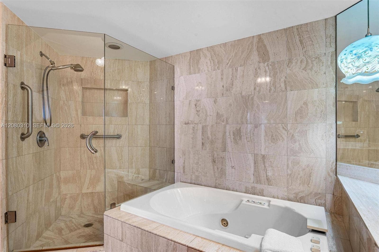 21205 Yacht Club Drive, #2405+DEN, Aventura, FL 33180 Photo 19