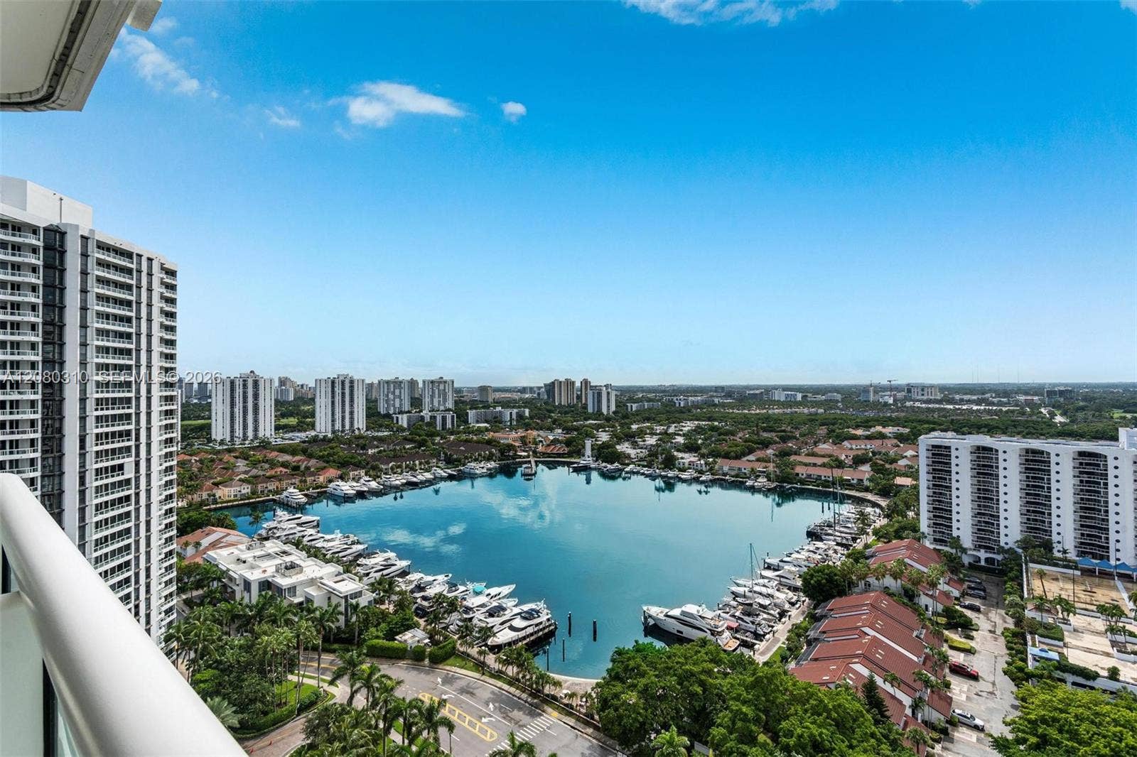 21205 Yacht Club Drive, #2405+DEN, Aventura, FL 33180 Photo 33
