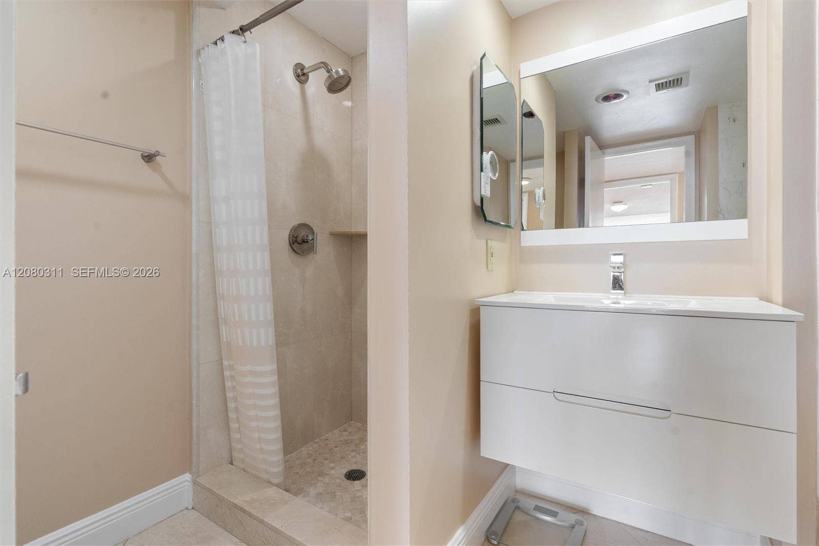 2200 S Ocean Lane, #409, Fort Lauderdale, Fort Lauderdale, FL 33316 Photo 17