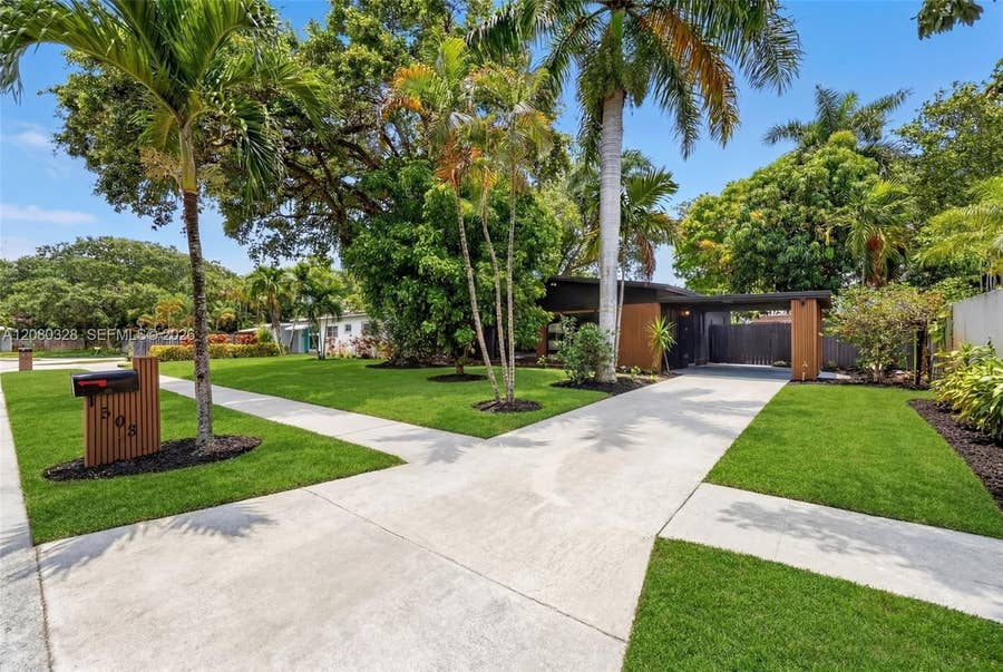 Property photo for 1508 SW 20th Avenue, Fort Lauderdale, FL