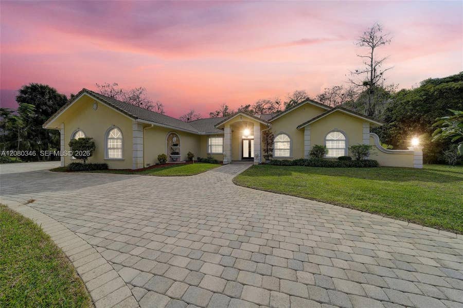 Property photo for 4750 W Leitner Drive, Coral Springs, FL