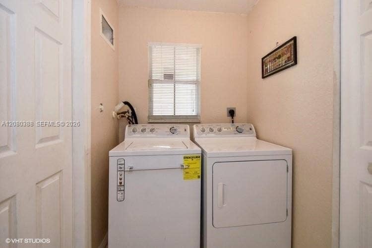19409 NW 24th Place, Pembroke Pines, FL 33029 Photo 26