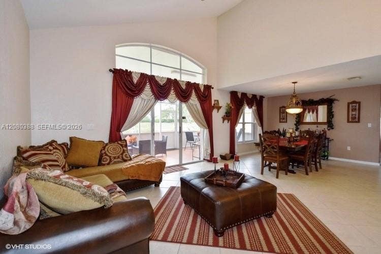 19409 NW 24th Place, Pembroke Pines, FL 33029 Photo 16