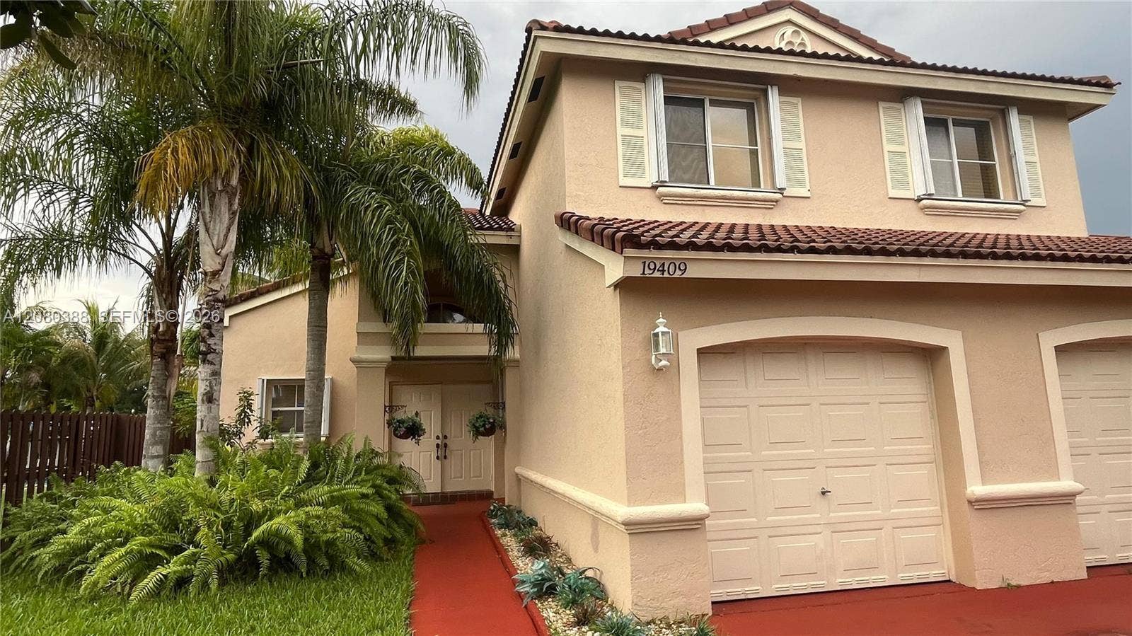 19409 NW 24th Place, Pembroke Pines, FL 33029 Photo 3