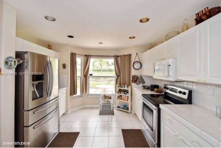 19409 NW 24th Place, Pembroke Pines, FL 33029 Photo 22