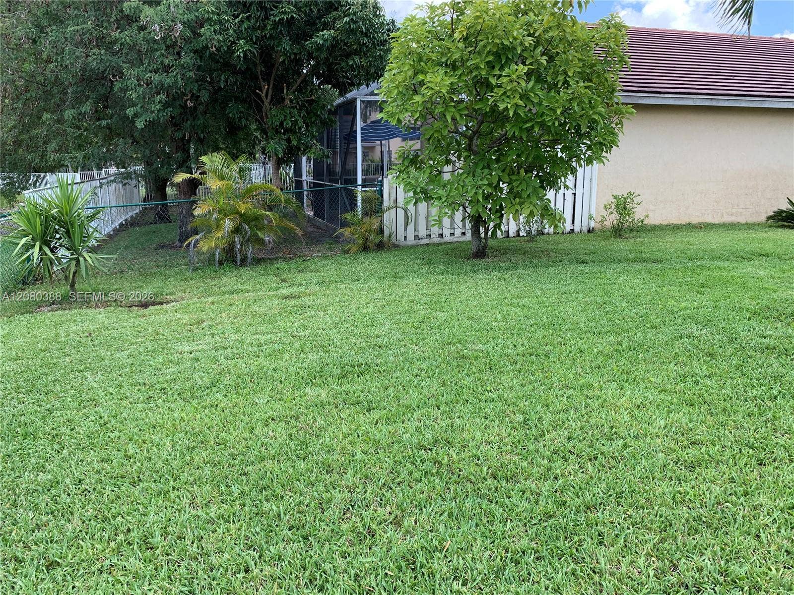 19409 NW 24th Place, Pembroke Pines, FL 33029 Photo 42
