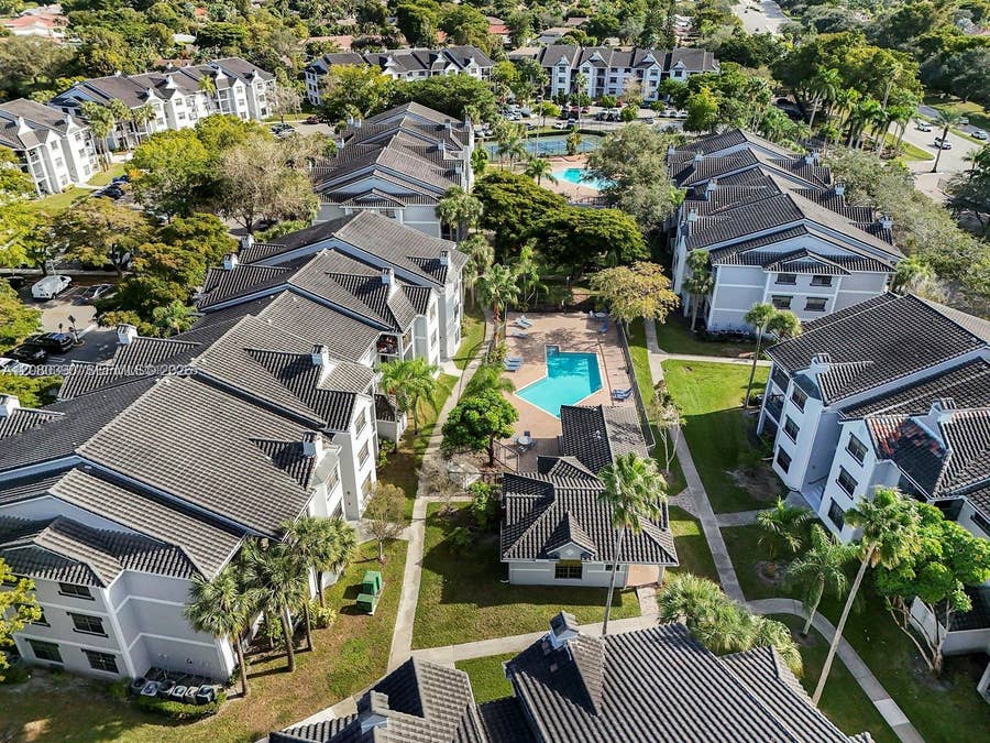 Property photo for 11225 W Atlantic Boulevard, #302, Coral Springs, FL